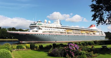 Braemar copyright Fred. Olsen Cruise Lines