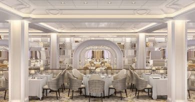 Grand Dining Room Vista