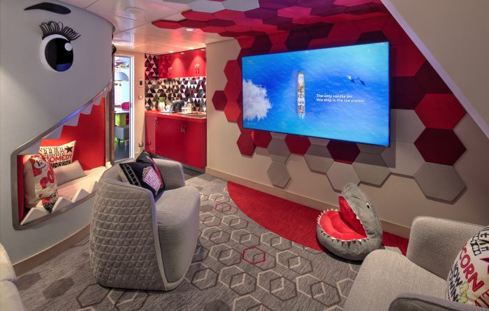 Wonder of the Seas Family Suite