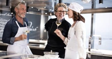 Regent Seven Seas - Culinary Arts Kitchen